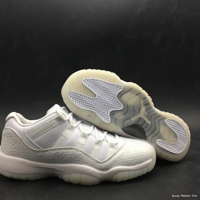 Jordan Low White Heiress 11 897331-100 Frost Air 0804
